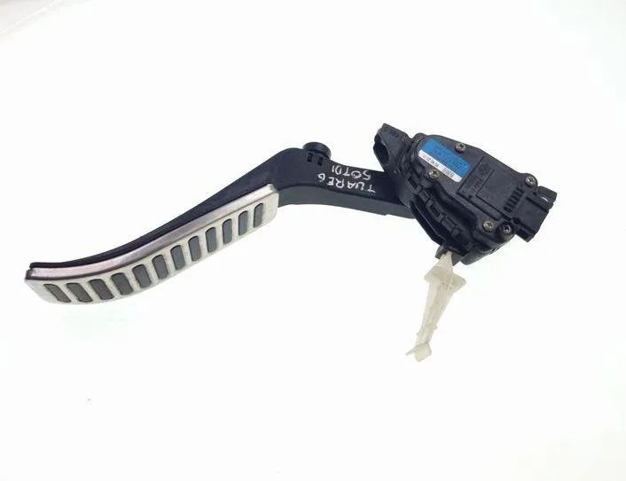 VOLKSWAGEN Touareg 1 generation (2002-2010) Plynový pedál 7L6723507 24776581