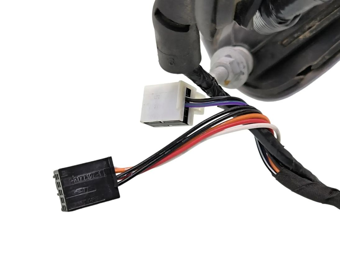 CHRYSLER Pacifica 2 generation (RU) (2016-2023) Pravé krídlo zrkadlo 5RM14JSCAD 27839684