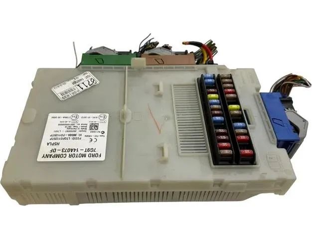 FORD Mondeo 4 generation (2007-2015) Poistková skrinka 7G9T14A073DF,28233297,3659AF01125TP 26565617