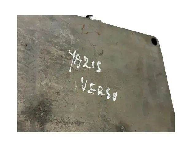 TOYOTA Yaris Verso 1 generation (1999-2006) Блок управления двигателем 8966152301,2110007451,020399 26574749