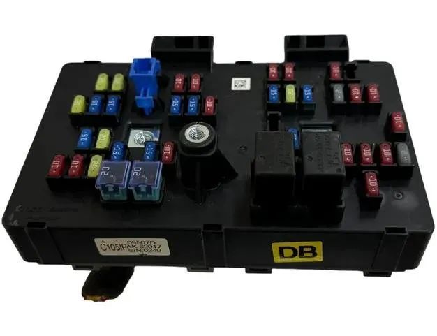 OPEL Antara 1 generation (2006-2015) Poistková skrinka AK62017,09507D,0249 26577458