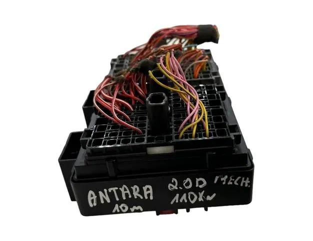 OPEL Antara 1 generation (2006-2015) Poistková skrinka AK62017,09507D,0249 26577458