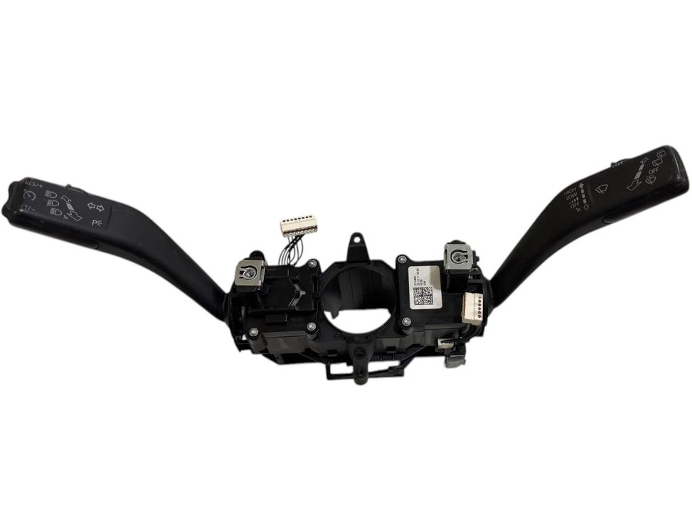 SKODA Yeti 1 generation (2009-2018) Stieračový prepínač 5K0953521AT 29959774