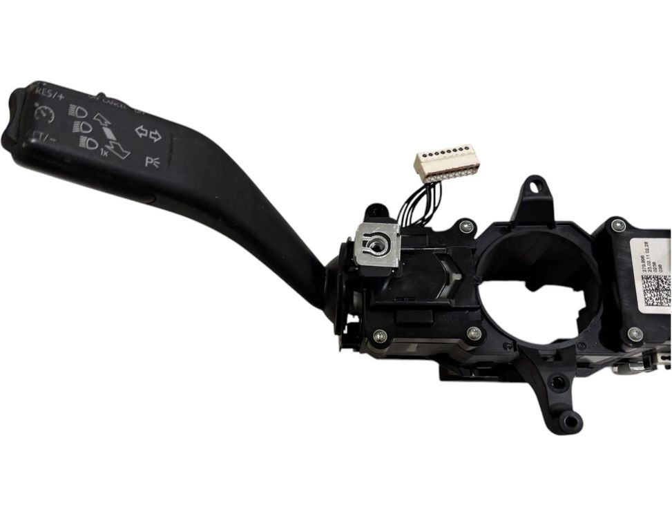 SKODA Yeti 1 generation (2009-2018) Stieračový prepínač 5K0953521AT 29959774