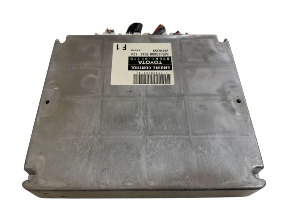 TOYOTA Corolla Verso 1 generation (2001-2009) Блок управления двигателем 896610F110 29972282