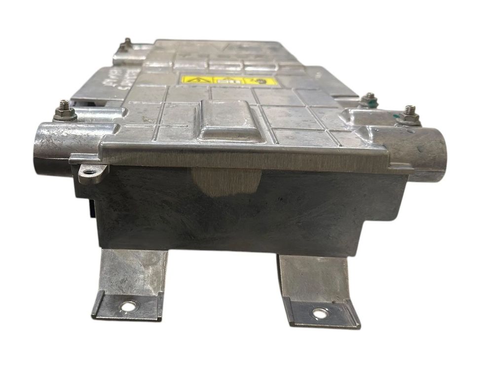 TESLA Model 3 1 generation (2017-2024) Menič 102115400G 29979974