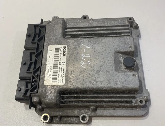 OPEL Vivaro B (2014-2019) Motorový blok 237103888R 20316296