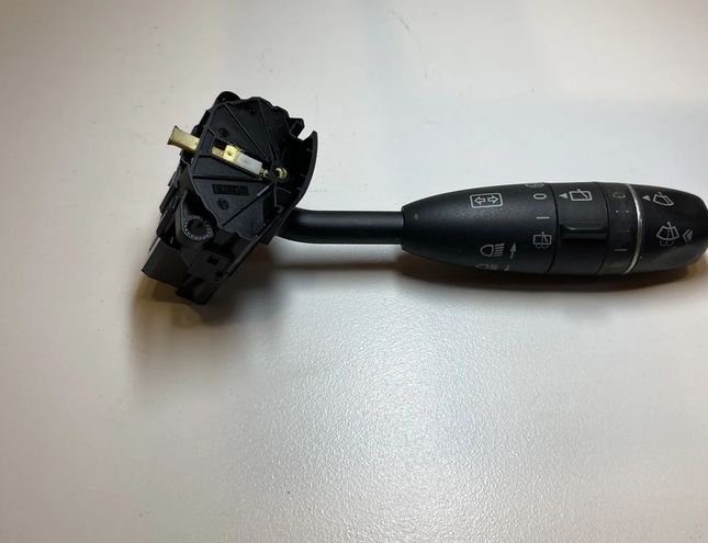 MERCEDES-BENZ M-Class W164 (2005-2011) Ovládanie stieračov A1645400144 20646124