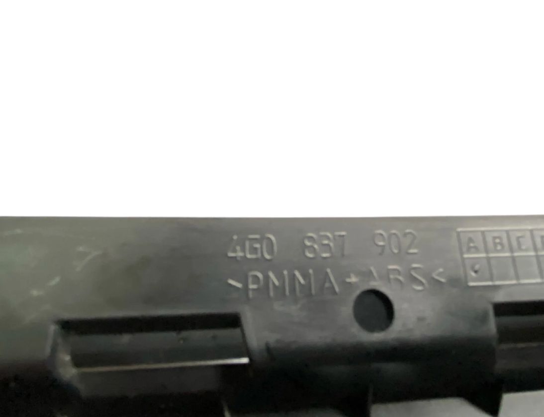 AUDI A6 C7/4G (2010-2020) Front Right Door Vertical Trim 4G0837902 30739084