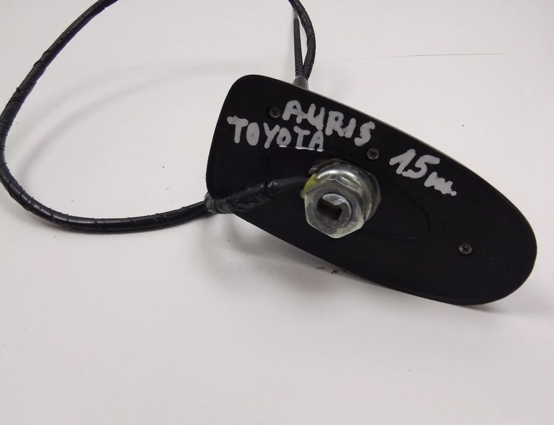 TOYOTA Auris 2 generation (2012-2015) Anténa V3-09075C 11674352