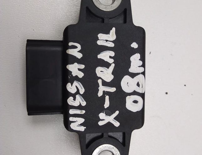 NISSAN X-Trail T30 (2001-2007) ESP sensor 47930JG200 11679284