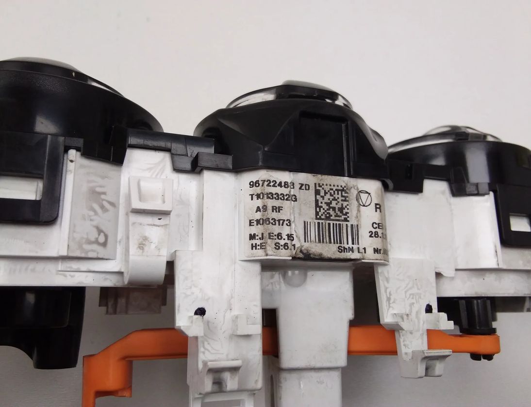 PEUGEOT 208 Peugeot 208 (2012-2015) Klimatizačná jednotka 96722483 12059076