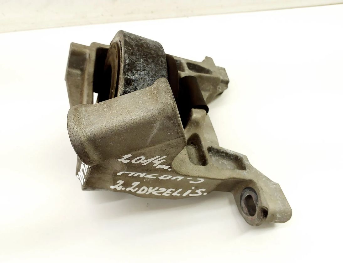 MAZDA 3 BM (2013-2019) Pravý motorový nosič 20514184