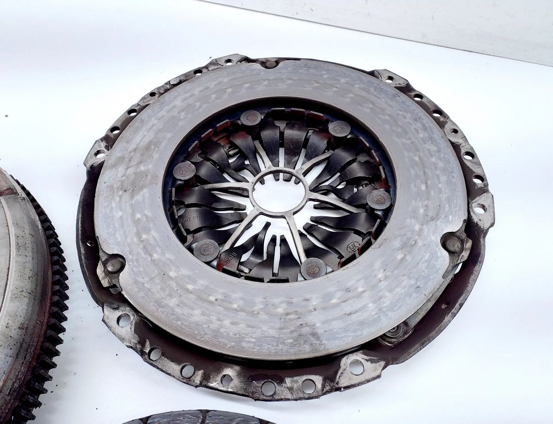 SKODA Octavia 3 generation (2013-2020) Clutch Kit 324035510,124060710 21894233