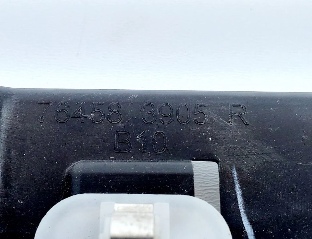 RENAULT Zoe 1 generation (2012-2023) Pravý predný držiak bočného prahu 764583905R 22618221