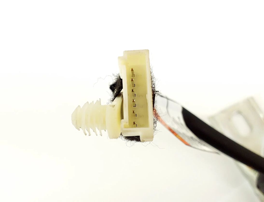 BMW 3 Series G20/G21/G28 (2018-2024) Амортизатор крышки багажника левый 7453413-11,7453413 27591618