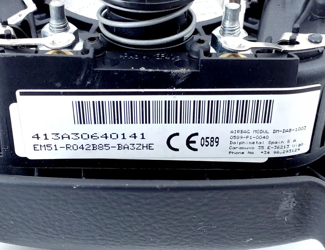 FORD Kuga 2 generation (2013-2020) Airbag volantu DM5T-14K147-DA,AM5T-14K147-AA,EM51-R042B84-BA3ZHE 29013865