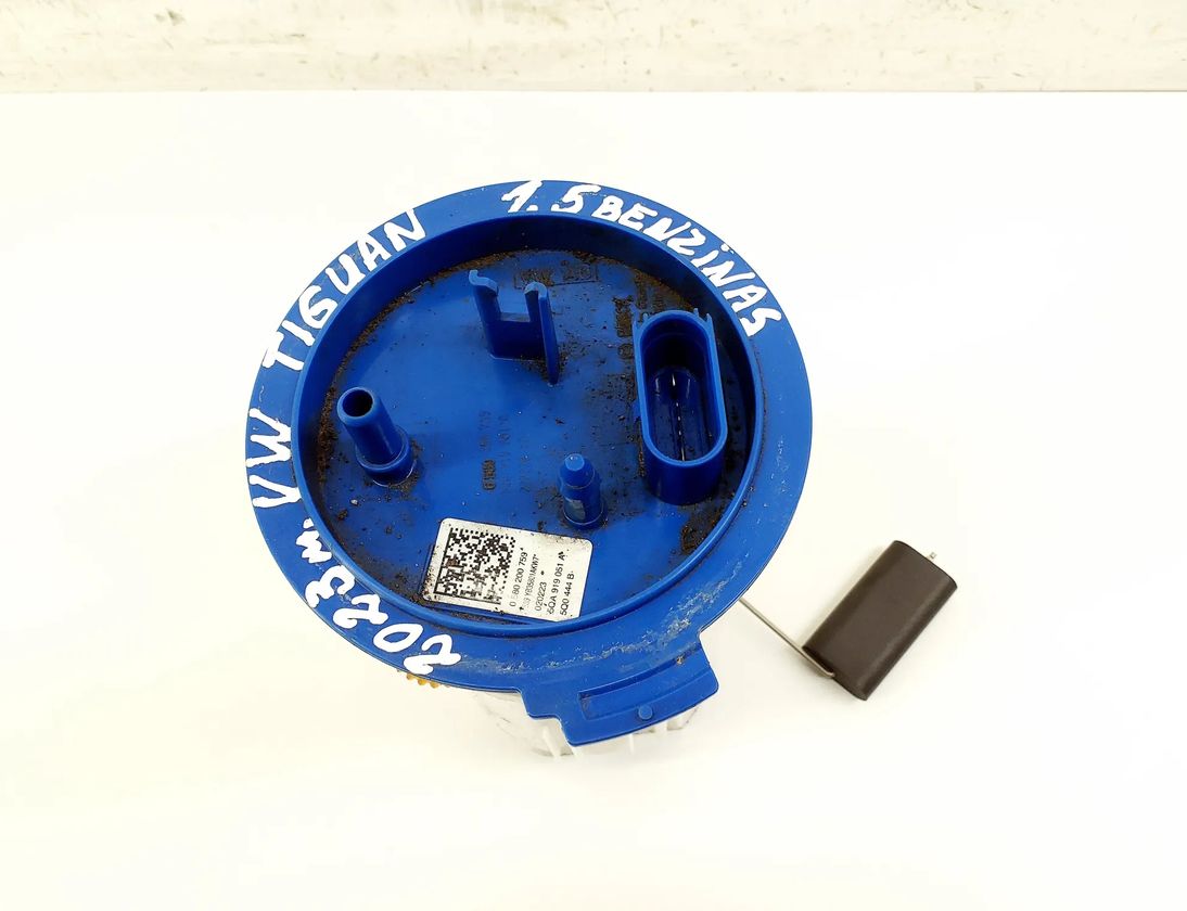 VOLKSWAGEN Tiguan 2 generation (2016-2024) Топливный насос 5Q0444B,5QA919051A 29083483