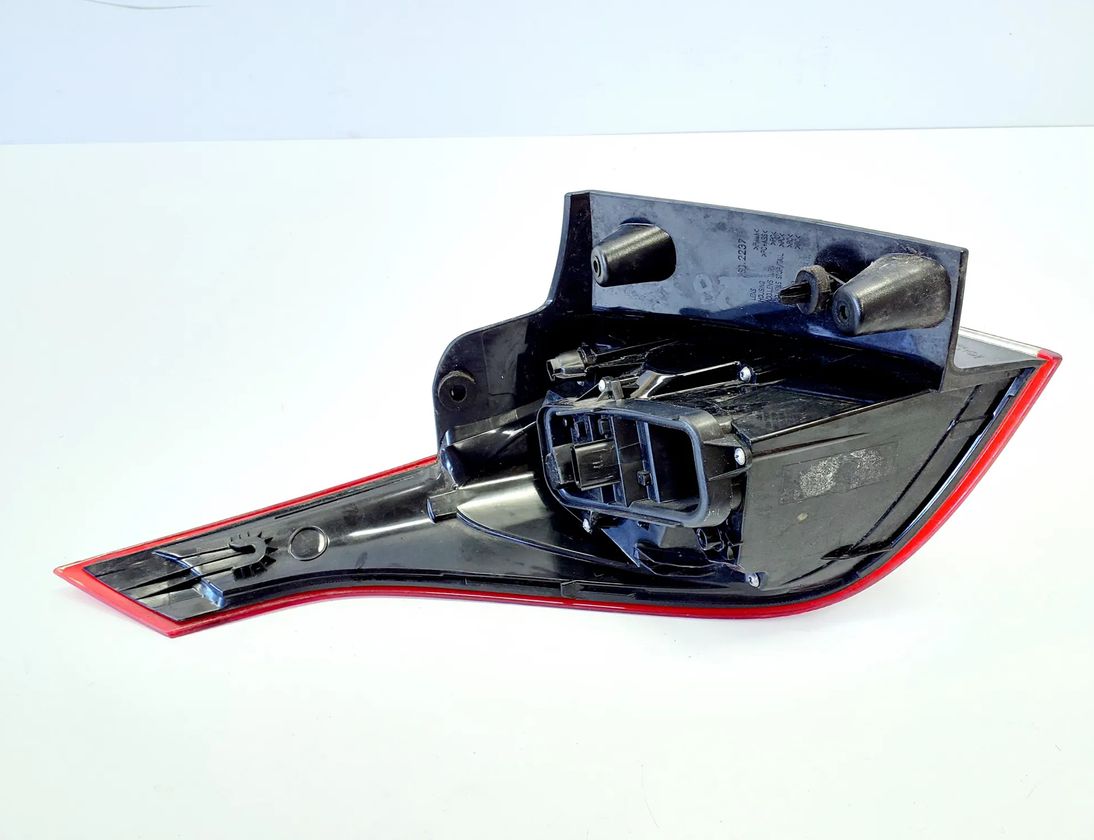 OPEL Crossland X 1 generation (2017-2023) Фонарь задний правый 2SD2237 30739261