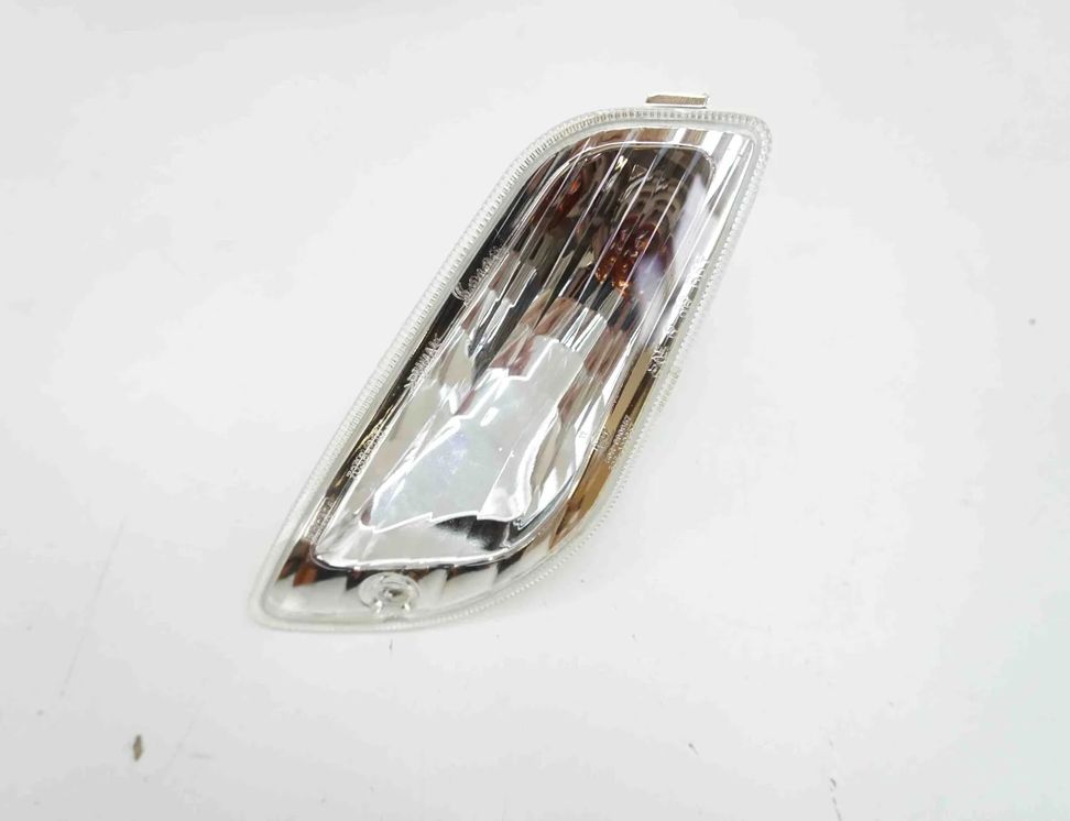 VESPA LXV (2007) Передний левый указатель поворота 58174R 32597064