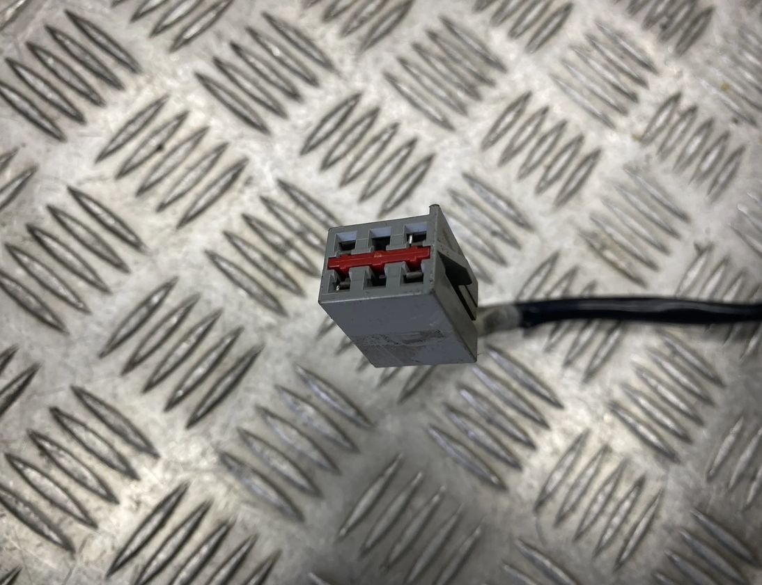 CHRYSLER Neon 1 generation (1994-1999) Ľavé krídlové zrkadlo E13011674,E13025144 20635130