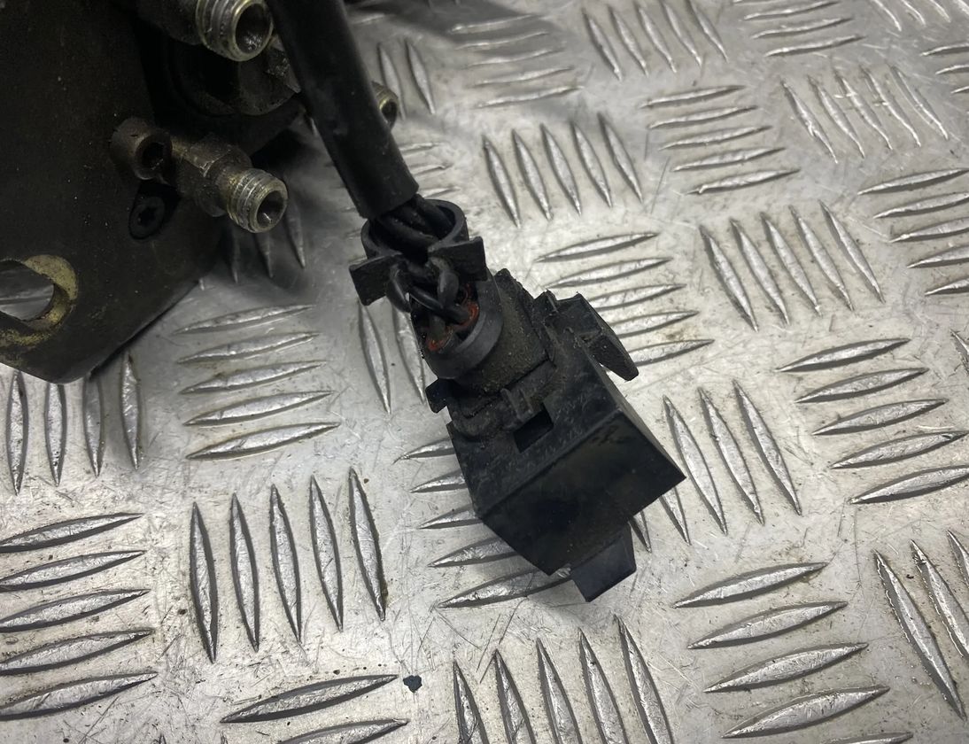 FORD Galaxy 1 generation (1995-2006) Palivové čerpadlo 028130110H,0460404985 22662357