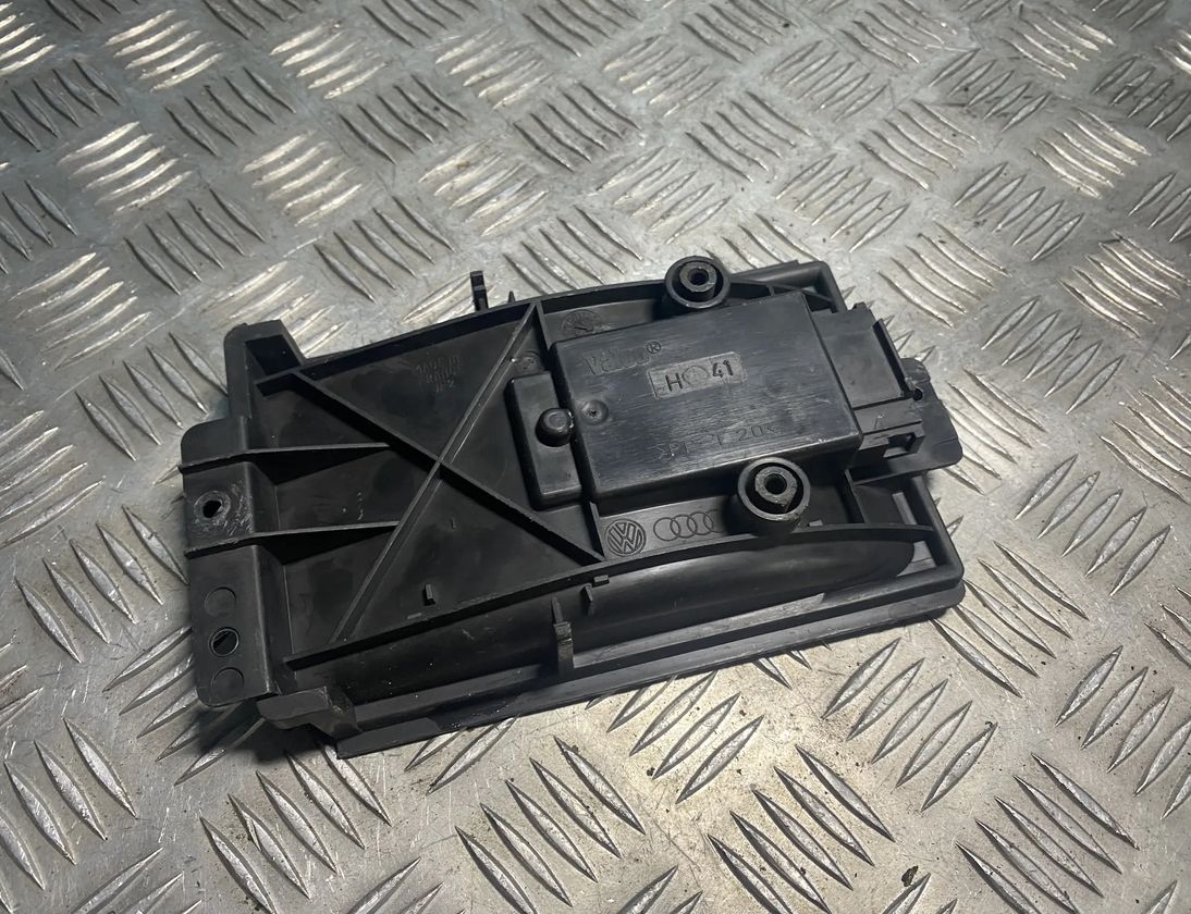 VOLKSWAGEN Golf 4 generation (1997-2006) Relé ventilátora PPT20 23344631