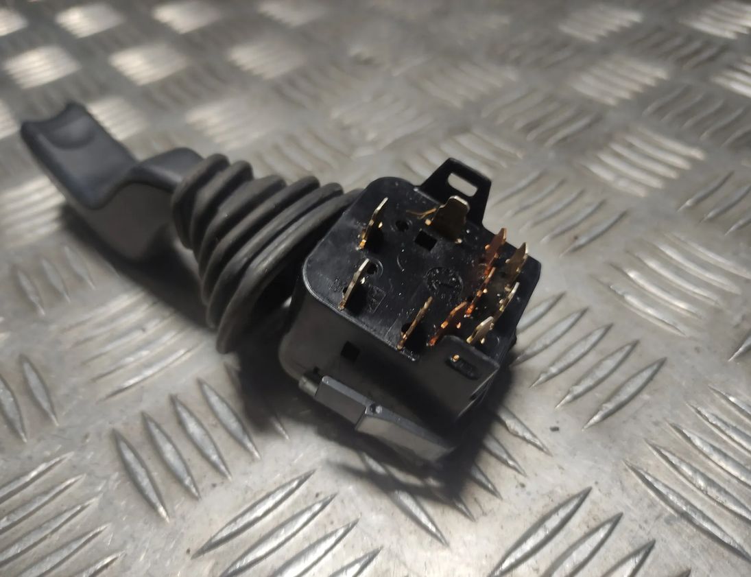 OPEL Vectra B (1995-1999) Otočte ovládací gombík 09181010 23539261