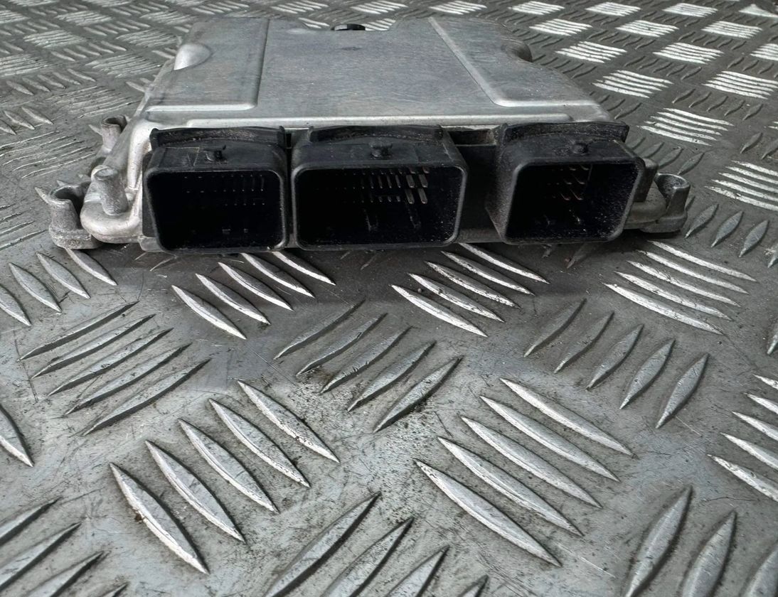 PEUGEOT 607 1 generation (2000-2008) Engine Control Unit ECU 9645534380 24557780