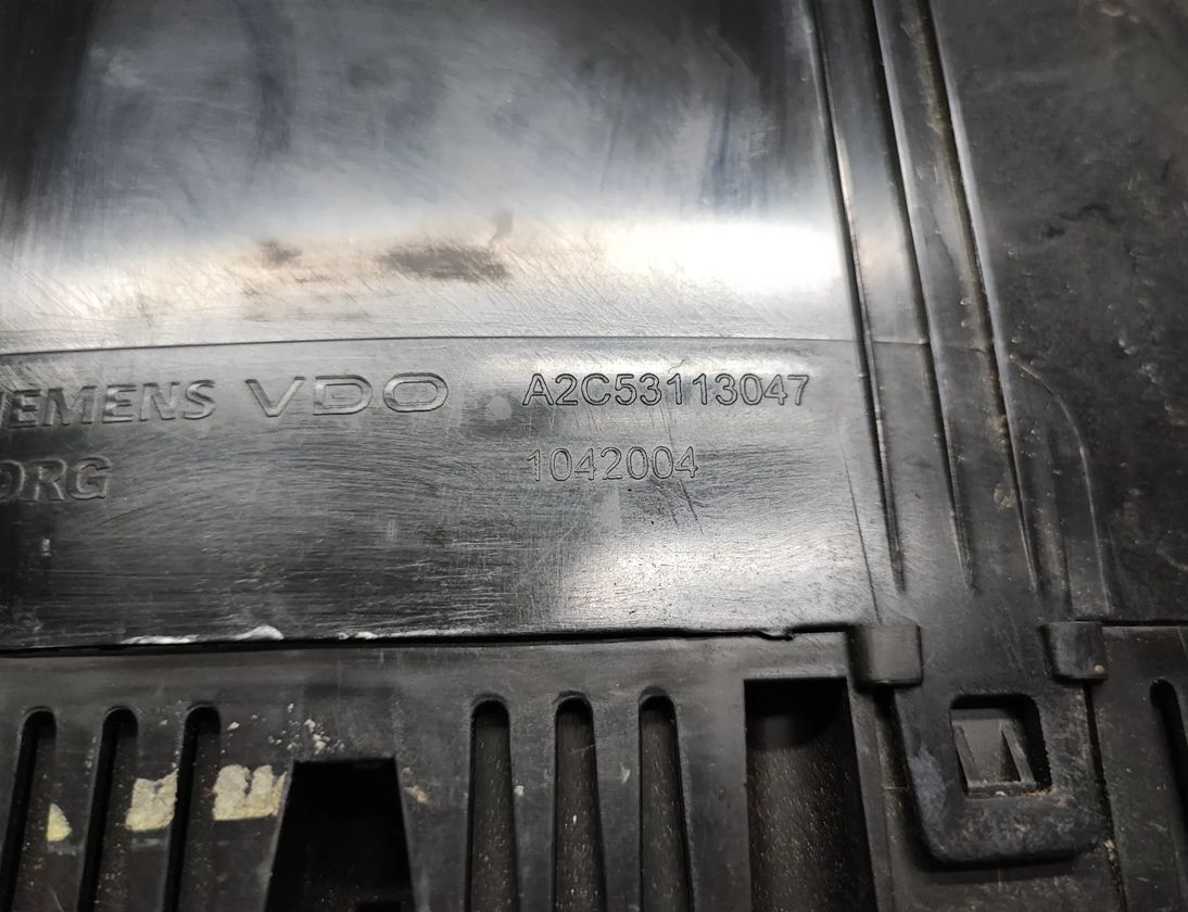 BMW 3 Series E90/E91/E92/E93 (2004-2013) Rýchlosťomer A2C53113047 25584387