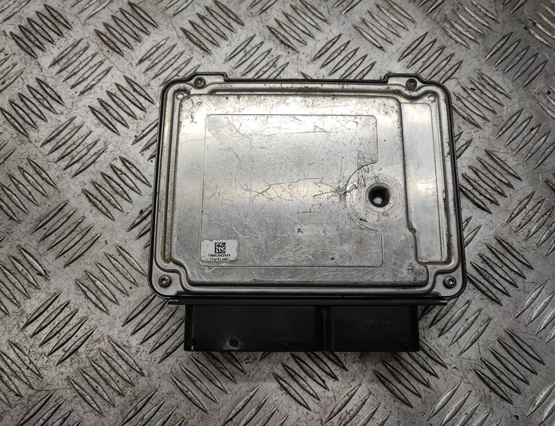 VOLKSWAGEN Touran 1 generation (2003-2015) Riadiaca jednotka motora 03G906021CG 25709071