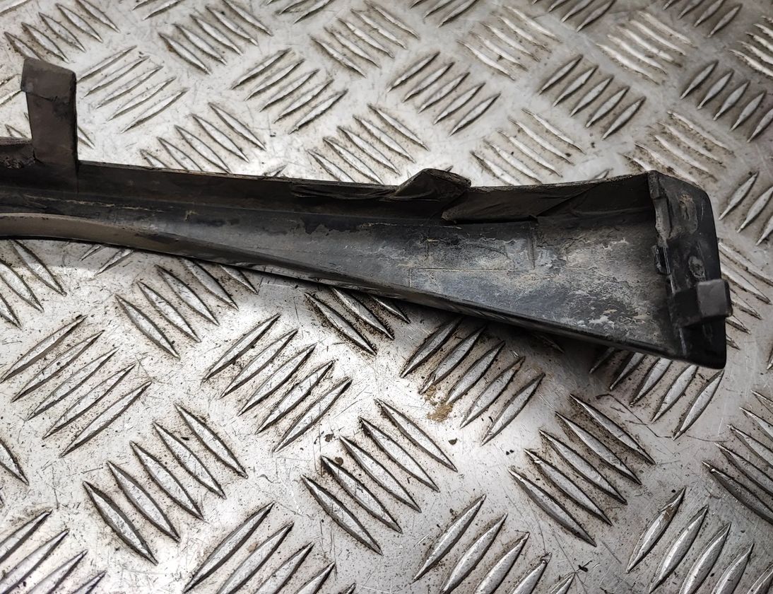 BMW 3 Series E46 (1997-2006) Облицовка передней правой фары 11460913 25945202