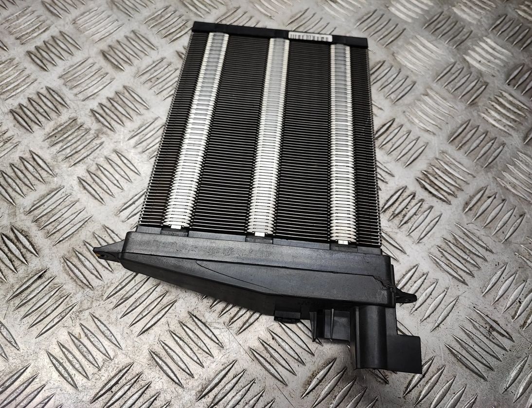 SKODA Octavia 2 generation (2004-2013) Elektrický radiátor na vykurovanie kabíny 1K0963235E 25971197