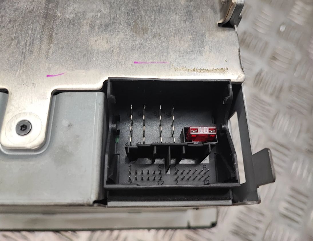 SKODA Octavia 2 generation (2004-2013) CD-чейнджер 1Z0035161A 25972620