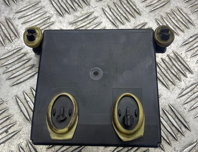 MERCEDES-BENZ E-Class W211/S211 (2002-2009) Блок управления дверей задние правые 2118201626,356806 28832616