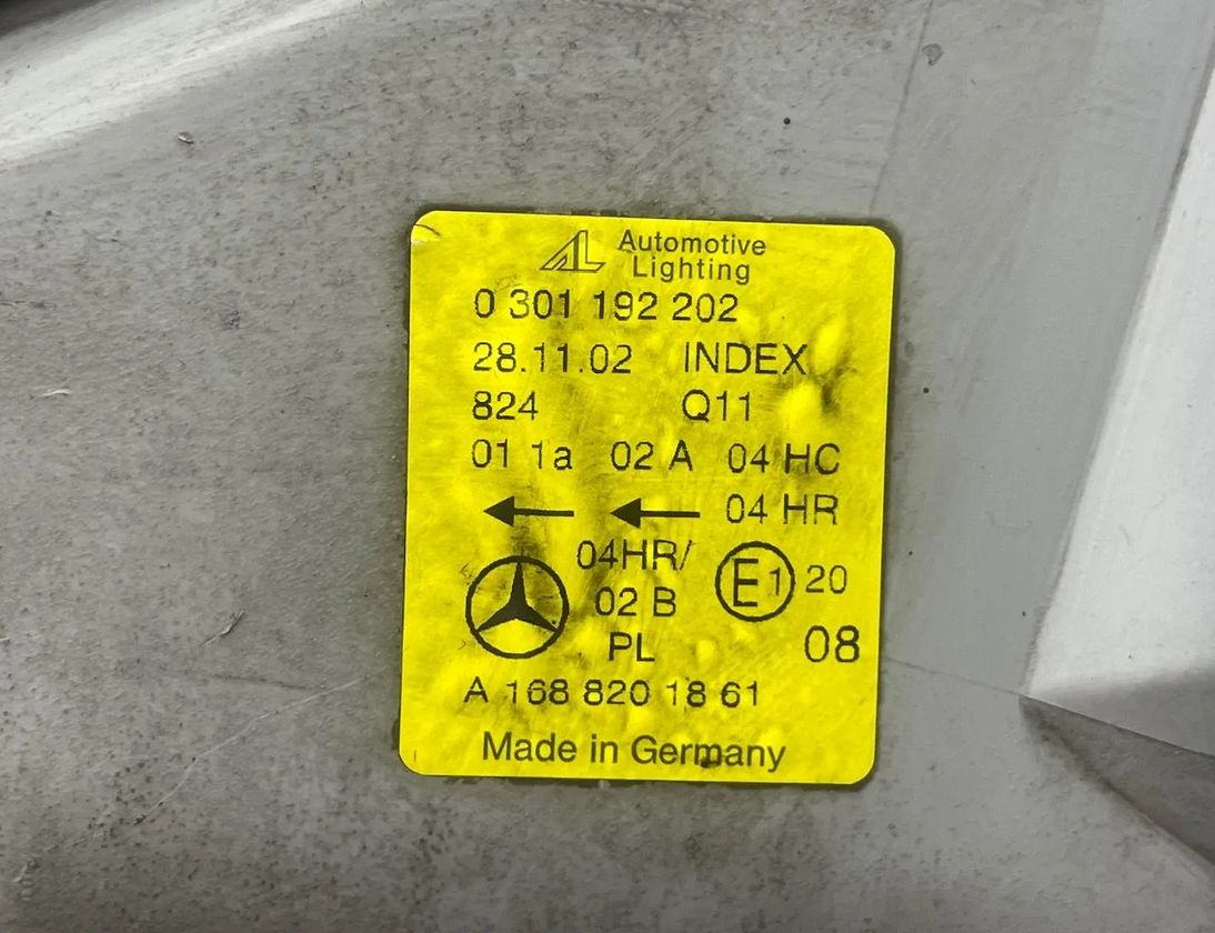 MERCEDES-BENZ A-Class W168 (1997-2004) Pravé predné svetlo 0301192202,A1688201861 30097581