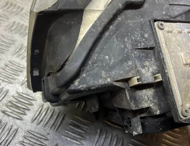 AUDI A4 B6/8E (2000-2005) Фара передняя правая 8E0941004AQ 31864931