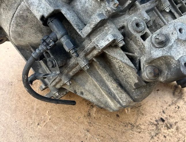 OPEL Zafira B (2005-2010) Коробка передач 55192042 32064070