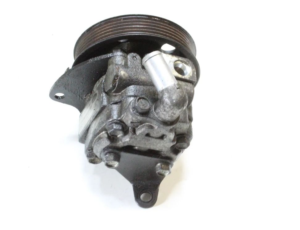 LAND ROVER Range Rover Sport 1 generation (2005-2013) Насос гидроусилителя AH22-3A696-AB 14678647