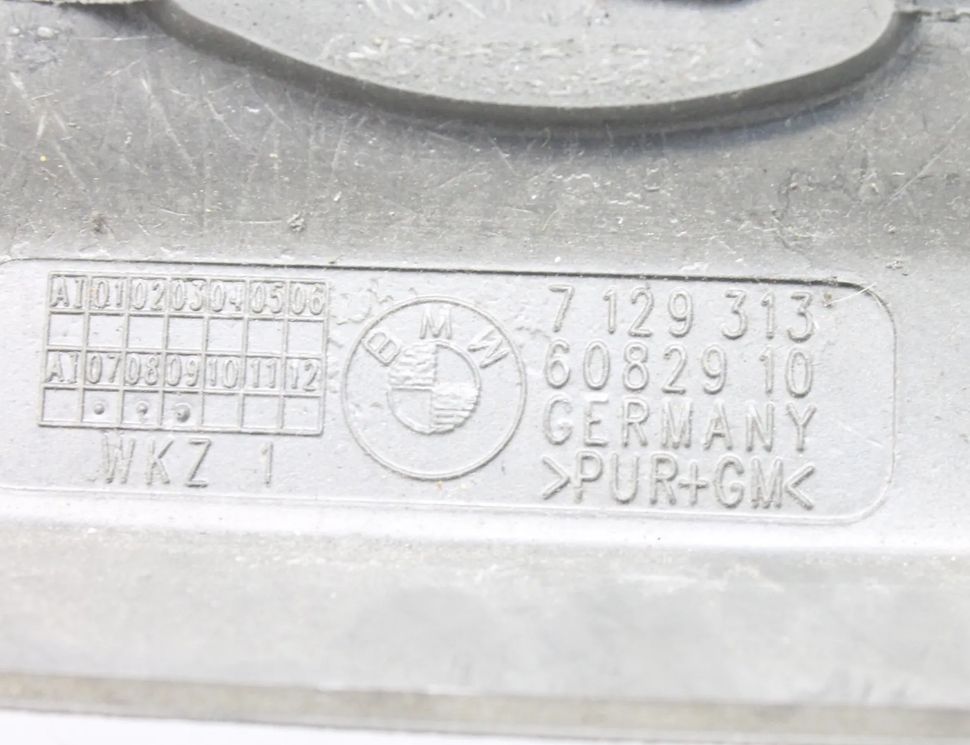 BMW 3 Series E90/E91/E92/E93 (2004-2013) Ostatné časti výbavy 7129313 17944108