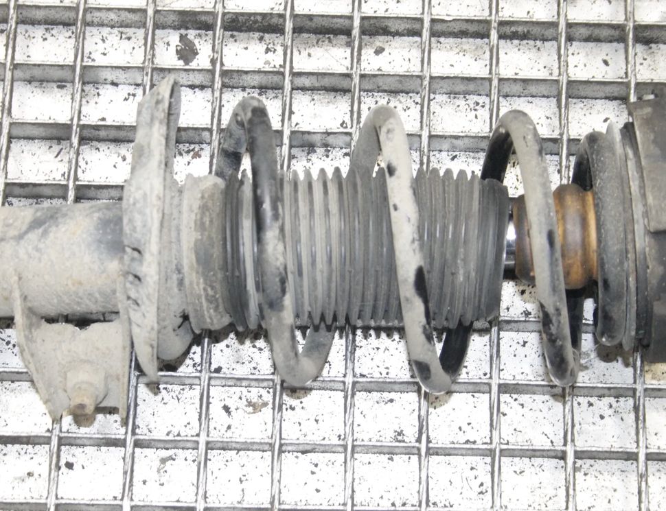 AUDI TT 8J (2006-2014) Front Right Shock Absorber 8J0413031J 21069493