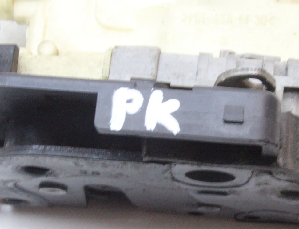 AUDI Q7 4L (2005-2015) Ľavý predný zámok dverí 3C2837015A 22258404