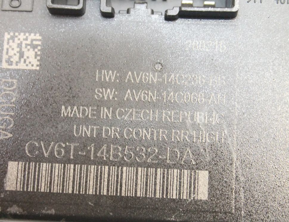 FORD Kuga 2 generation (2013-2020) Ovládacia jednotka pravých zadných dverí CV6T-14B532-DA 22480283