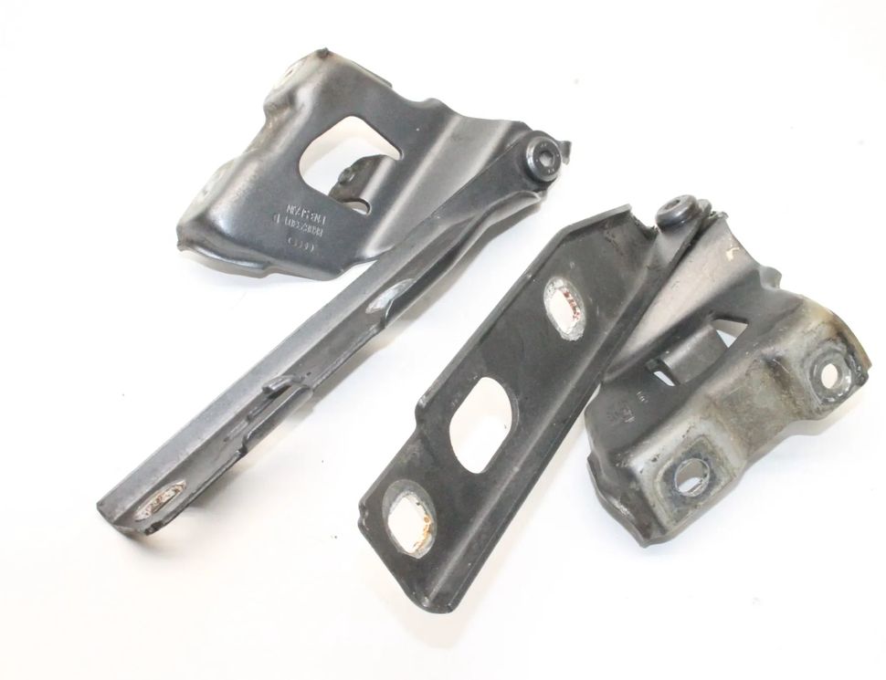 AUDI A4 B8/8K (2011-2016) Bonnet Hood Hinge Set 8K0823301D 23043563