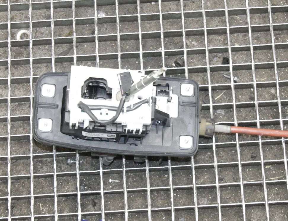 AUDI A5 8T (2007-2016) Mechanizmus radenia prevodových rýchlostí 8K2713041M 25769688