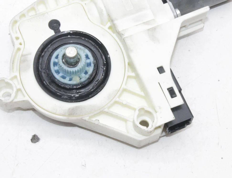 LAND ROVER Discovery 4 generation (2009-2016) Motor regulátora okna ľavých predných dverí AH22-15B553-AA 25947501