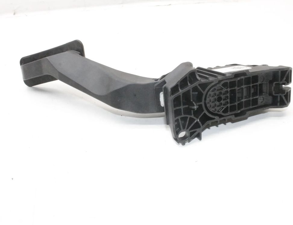 SKODA Octavia COMBI (2019-2024) Plynový pedál 5Q2723503F 26020746