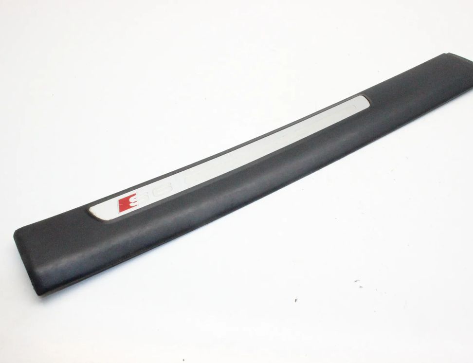 AUDI A6 C6/4F (2004-2011) Pravý zadný prahový lišta 4F0853376J 27563209