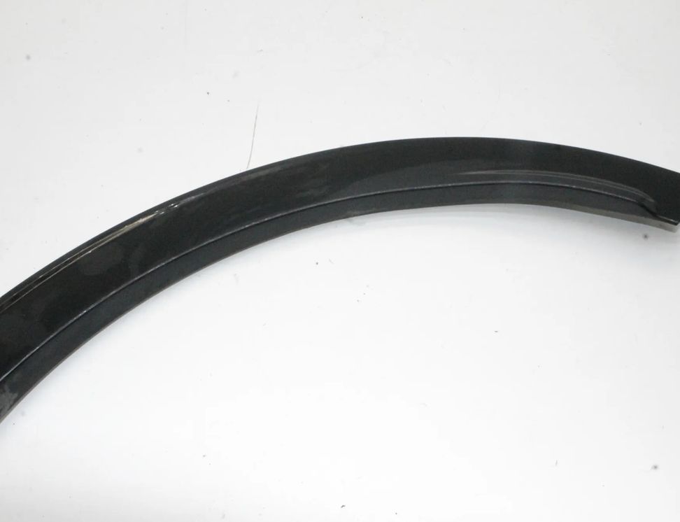 KIA Sportage 5 generation (2021-2024) Ľavé zadné blatníkové lemovanie 87743-R2100 29483137