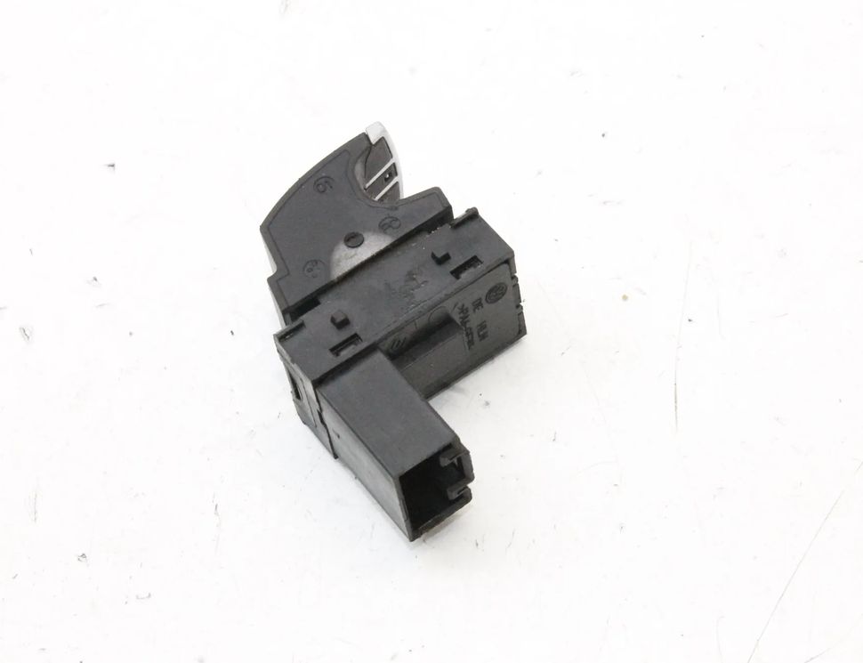 VOLKSWAGEN Passat CC 1 generation (2008-2017) Front Left Door Window Switch 5K0959855 29836719